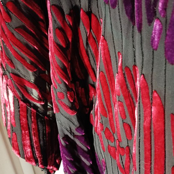 Bob Mackie Women’s Wearable Art  Poncho Style Top Velvet - Picture 2 of 5